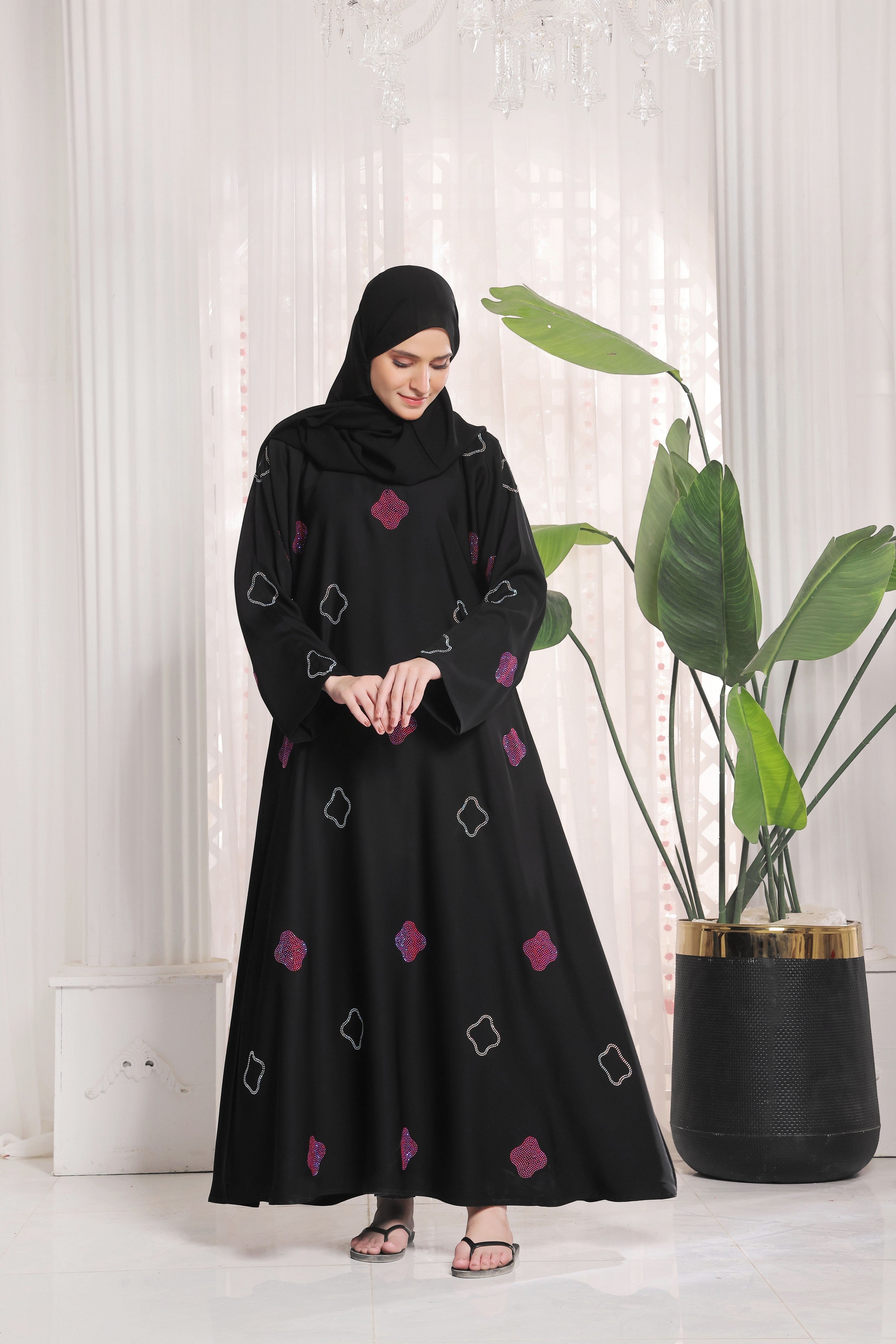 Muneeza Black