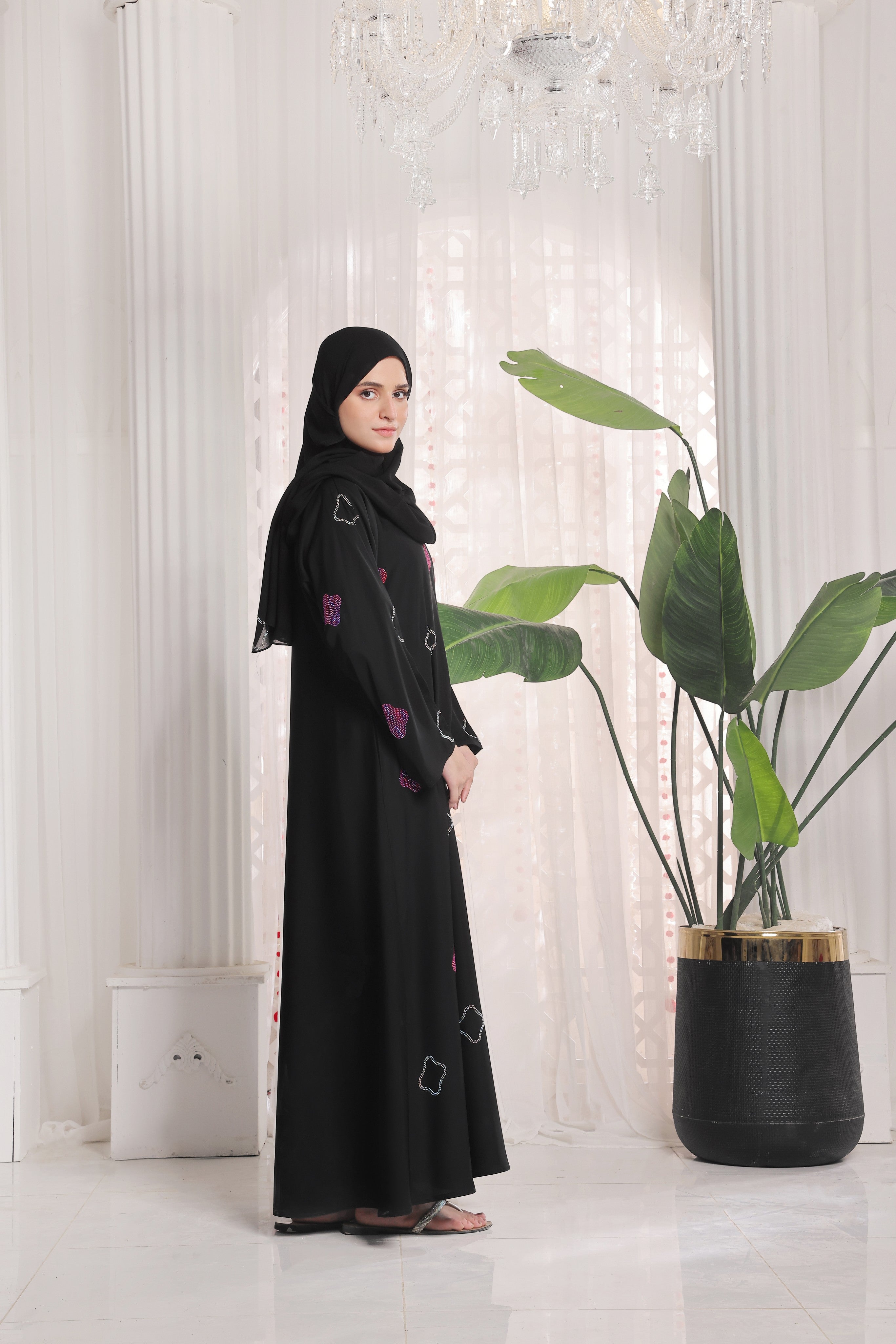 Muneeza Black
