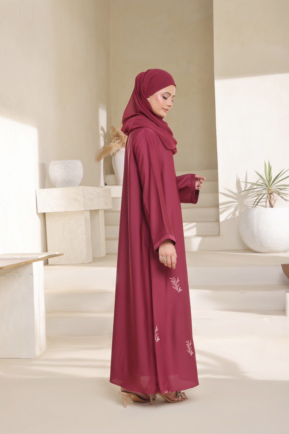 Maroon Wonder